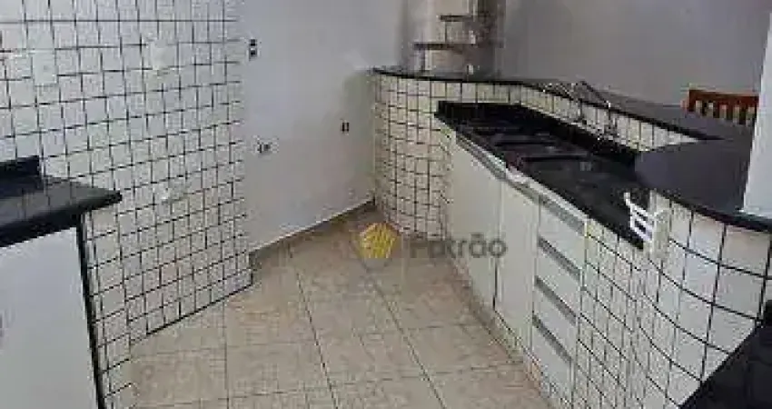 Sobrado em Jardim Maria Adelaide