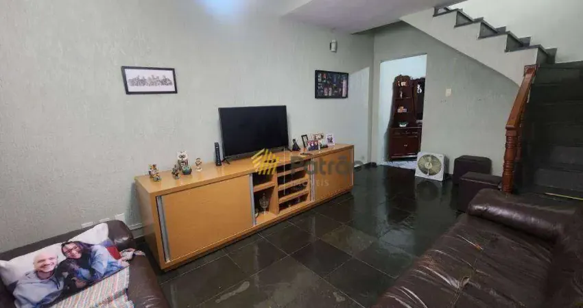 Casa com 2 quartos para alugar na Rua Edgar Gerson Barboza, Vila Dayse, São Bernardo do Campo