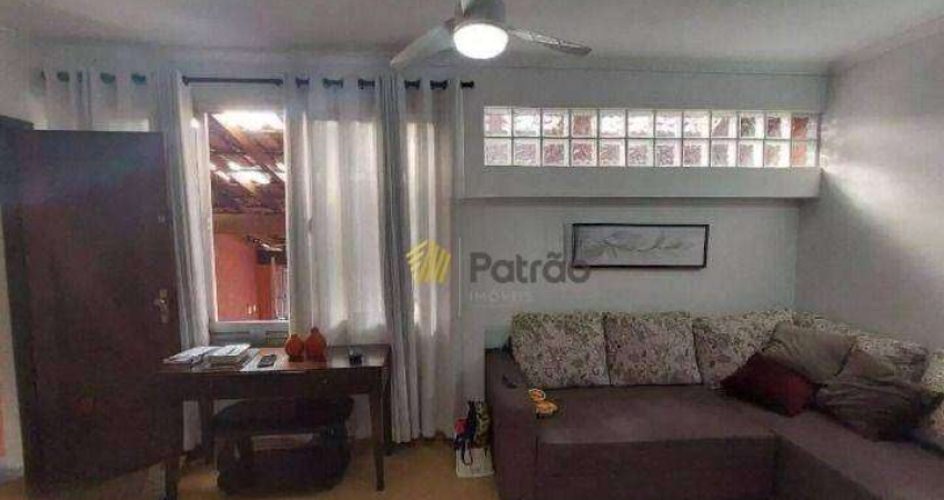 Sobrado em Conjunto Residencial Guarujá