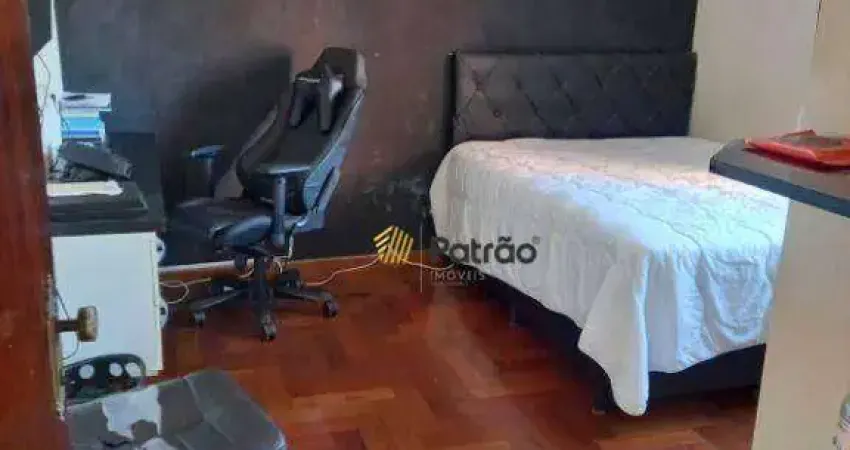 Sobrado com 4 dormitórios à venda, 355 m² por R$ 730.000,00 - Vila Curuçá - Santo André/SP