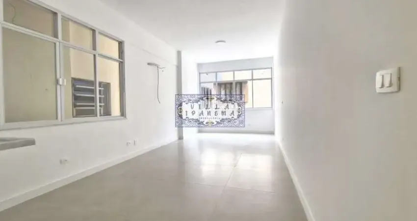 Sala comercial com 2 salas à venda na Rua Siqueira Campos, Copacabana, Rio de Janeiro
