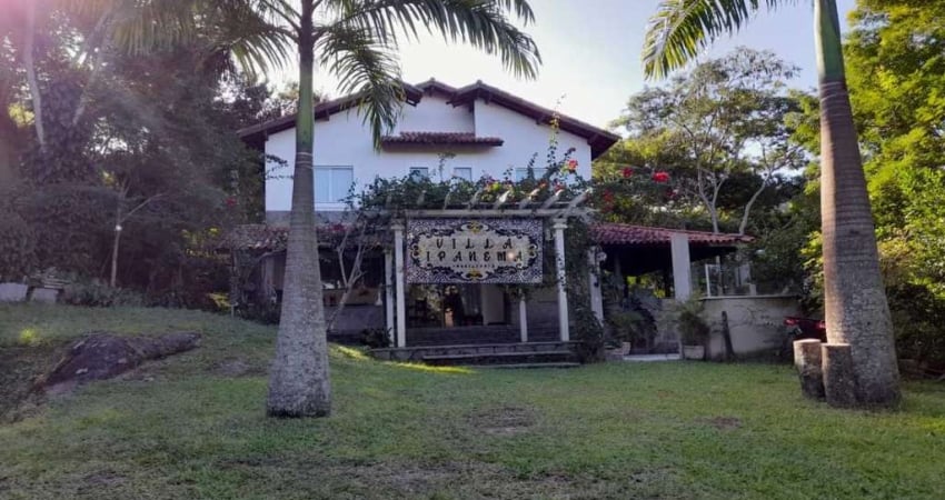 Casa em condomínio fechado com 5 quartos à venda na Rua A, Tinguí (Sampaio Correia), Saquarema