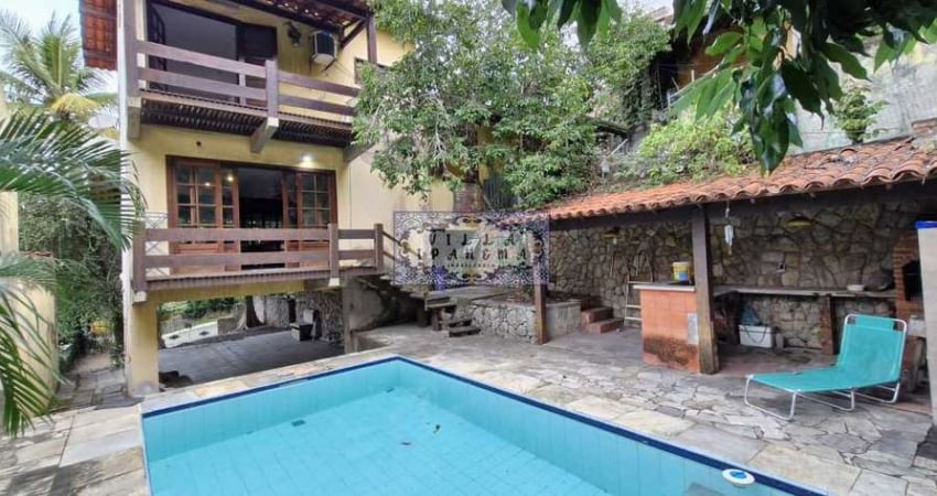 Casa em condomínio fechado com 4 quartos à venda na Estrada Caetano Monteiro, Badu, Niterói