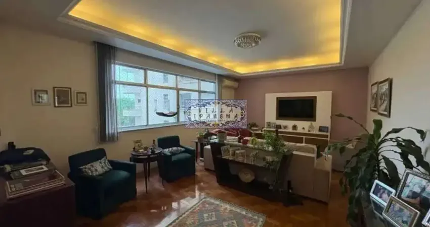 Excelente apartamento de 3 quartos em localização privilegiada - quadra da praia e próximo ao metrô.