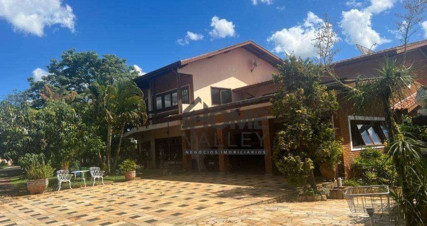 Casa com 8 dormitórios à venda, 950 m² por R$ 2.490.000,00 - Condomínio Chácara Flora - Valinhos/SP