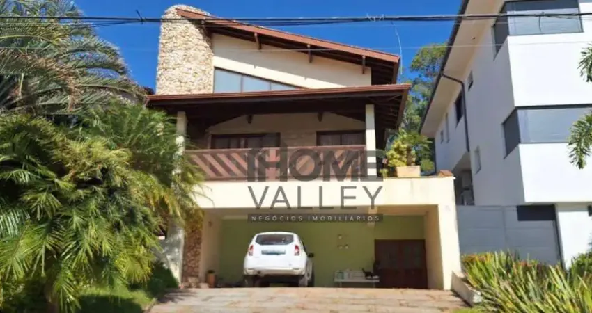 Belíssima casa com 4  suítes , para venda, no Condomínio Green Boulevard, Valinhos,