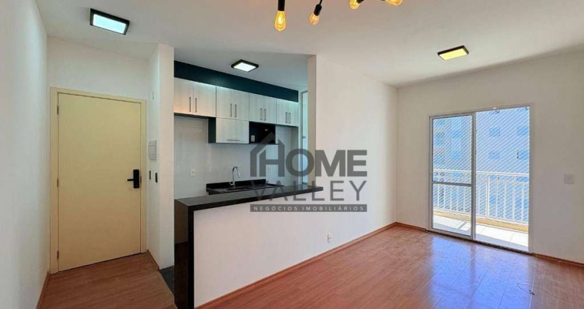Apartamento com 2 dormitórios à venda, 50 m² por R$ 350.000,00 - Condomínio Brisa Club House - Valinhos/SP