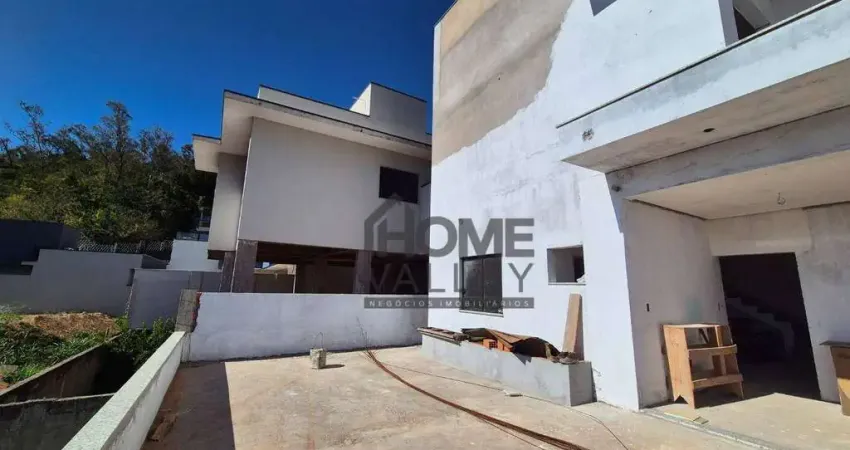 Linda casa com 3 suítes, em fase de acabamento, para venda no Condomínio Mont´Alcino, Valinhos.