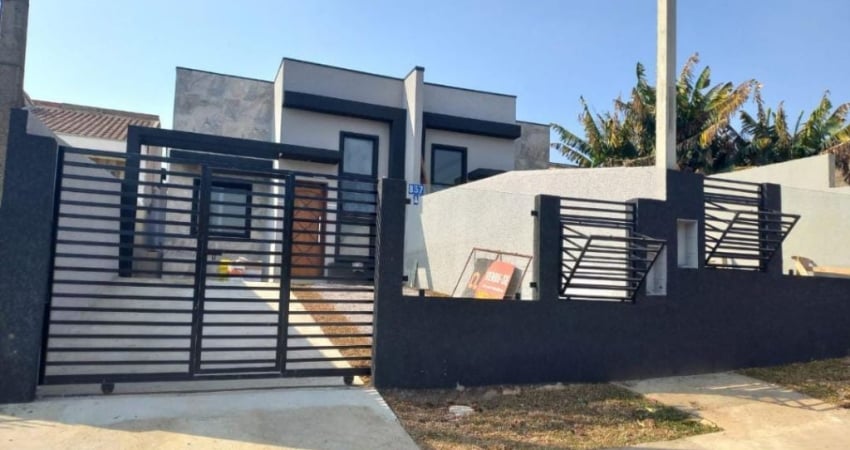 Casa com 3 quartos à venda na Rua José Maria da Silva Paranhos, Guarani, Colombo