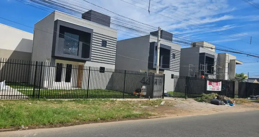Excelentes Sobrados no Giaraituba/Colombo