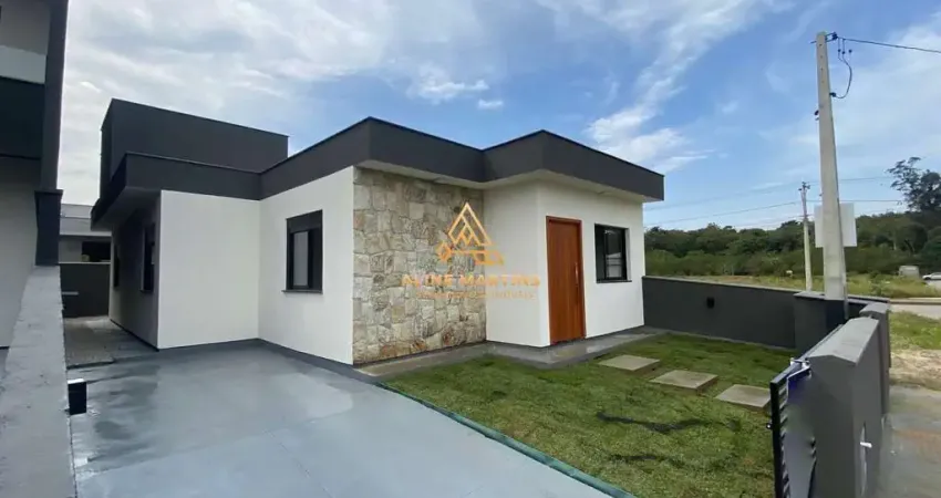 Casa com 3 quartos à venda na Rua Antônio Edineu Arruda, Forquilhas, São José