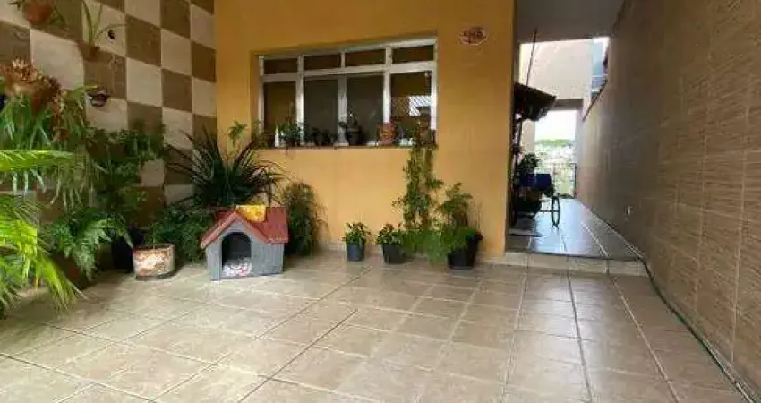 Sobrado à venda, 4 quartos, 1 suíte, 2 vagas, Vila Nhocune - São Paulo/SP