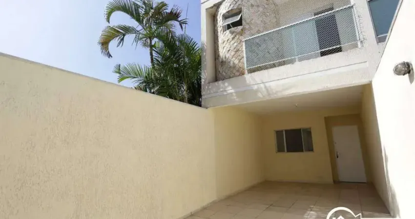 Sobrado à venda, 3 quartos, 1 suíte, 2 vagas, Jardim Maringá - São Paulo/SP