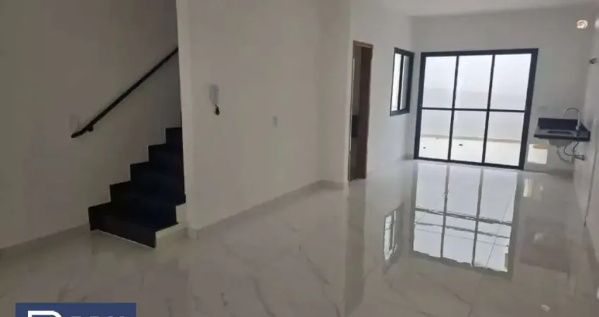 Casa com 3 quartos para alugar na Rua Aralu, 110, Vila Gomes Cardim, São Paulo