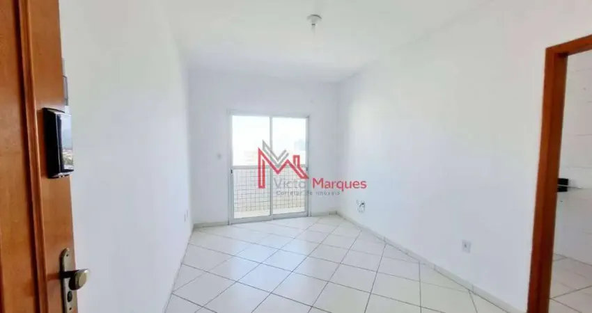 Apartamento com 2 dormitórios, sendo 1 suíte à venda, 60 m² por R$ 410.000 - Guilhermina - Praia Grande/SP