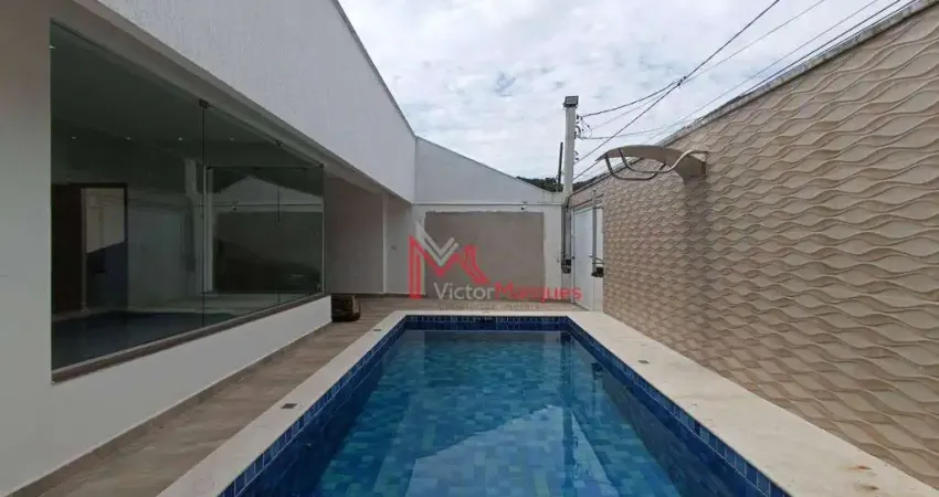 Casa com 3 dormitórios, sendo 2 suítes e Piscina com cascata  à venda, 200 m² por R$ 3.200.000 - Canto do Forte - Praia Grande/SP