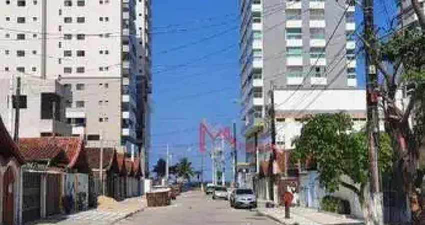 Casa com 2 dormitórios à venda, 110 m² por R$ 585.000,00 - Maracanã - Praia Grande/SP