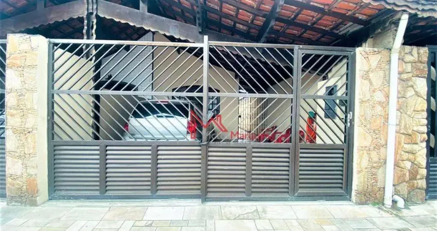 Casa com 2 dormitórios, sendo 1 suíte à venda, 109 m² por R$ 750.000 - Boqueirão - Praia Grande/SP