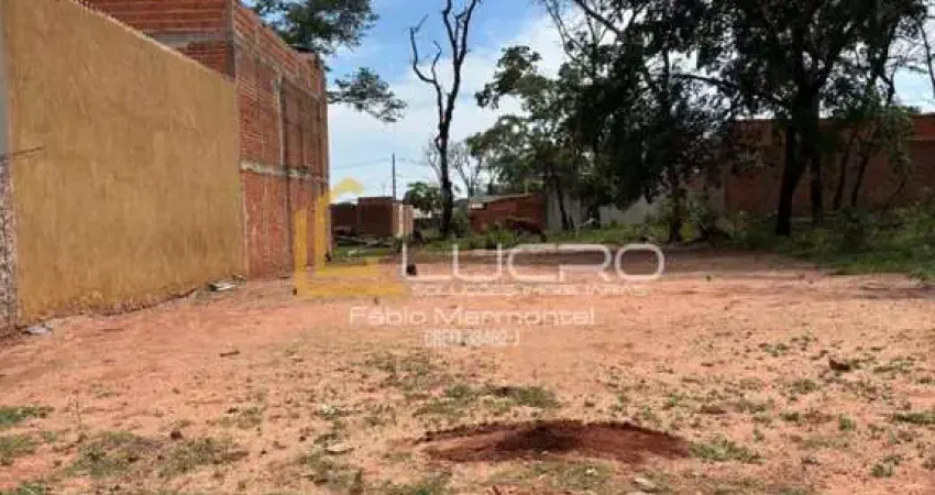 Terreno à venda no Tangarás, Bauru 