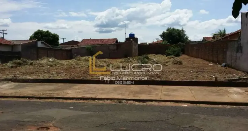 Terreno à venda no Jardim Prudência, Bauru 