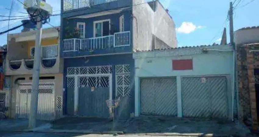 VENDA DE CASA SOBRADADA BAIRRO JARDIM PATRÍCIA/ITAQUAQUECETUBA com A/C 130m² distribuídos em: parte de cima, são 2 salas, 2 dormitórios. CONSULTE-NOS.