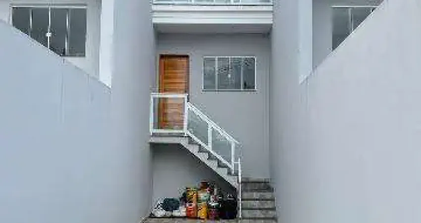 Venda de sobrado no jardim amazonas, em itaquaquecetuba/sp, 65m² com 2 quartos, quintal gramado, churrasqueira e 02 vagas para auto. consulte-nos.