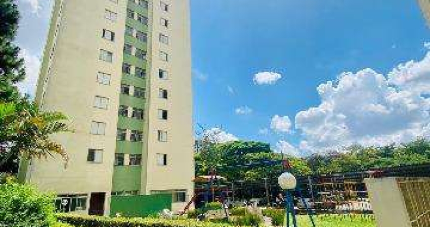 VENDA DE APARTAMENTO NO EDIFÍCIO PIAZZA DEL DUOMO, EM SÃO PAULO, 50m² semi-mobiliado com 2 quartos, sala de estar, cozinha e 01 vaga. CONSULTE-NOS.