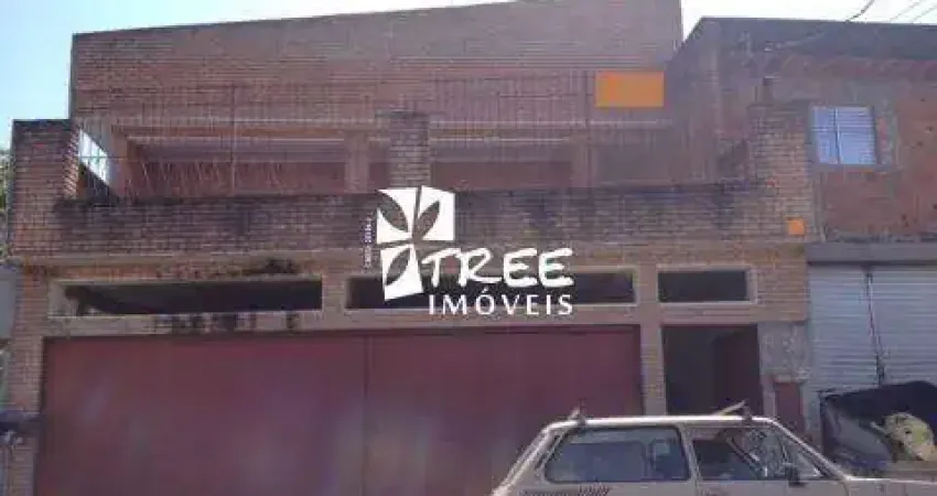 Venda casa no bairro do jardim real distribuídos em 3 dormitórios, sala para 2 ambientes, banheiro, cozinha, lavanderia, 4 vagas coberta. salão de fes