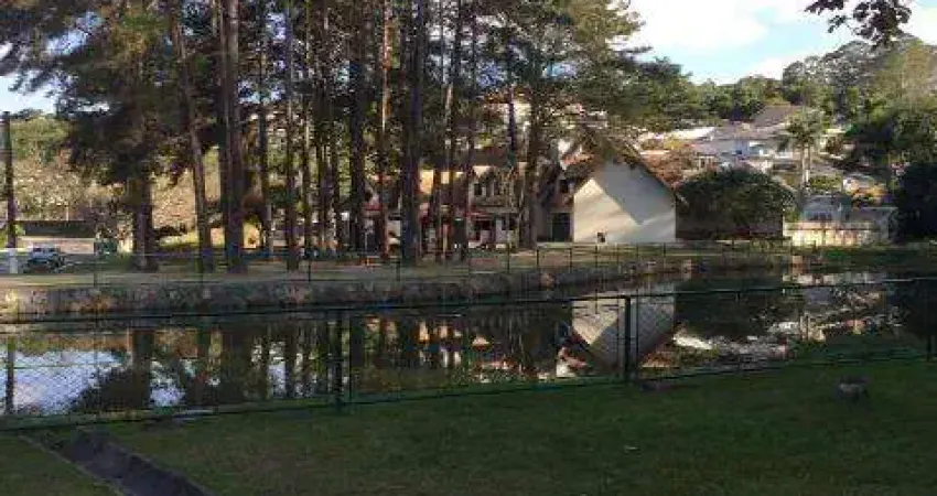 Venda casa em estilo normando condomínio arujá hills i ii com a/t 1838,23m², a/c 817,42m² e pavimento térreo 408,71m². consulte-nos.