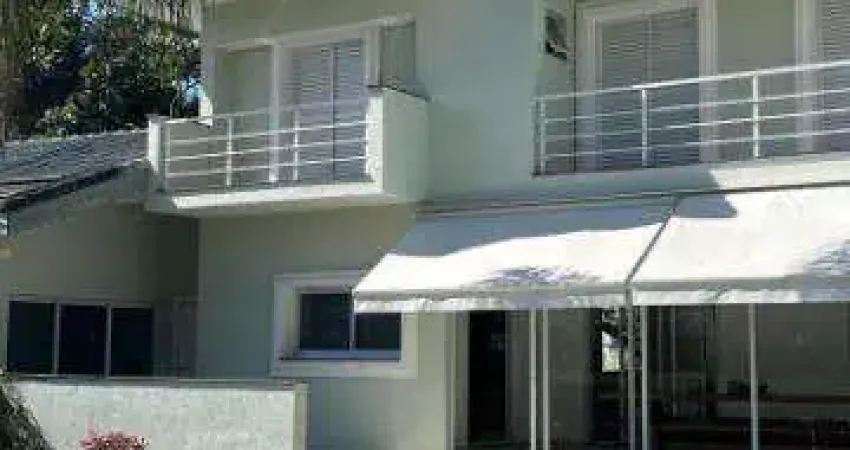 Locação de sobrado, condomínio ibirapitanga, em santa isabel/sp, 1.970m² com 3 suítes. consulte-nos.