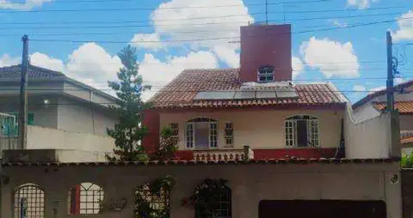 Venda de sobrado no barbosas, em arujá/sp, 352m² com 5 quartos, 3 suítes. consulte-nos.