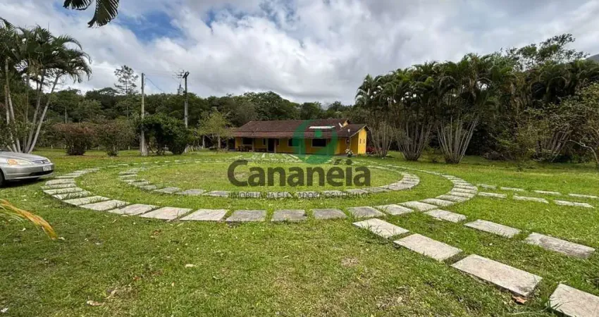 Casa de campo com 7 suítes disponível para venda na estrada do ariri, em cananéia - litoral sul de sp