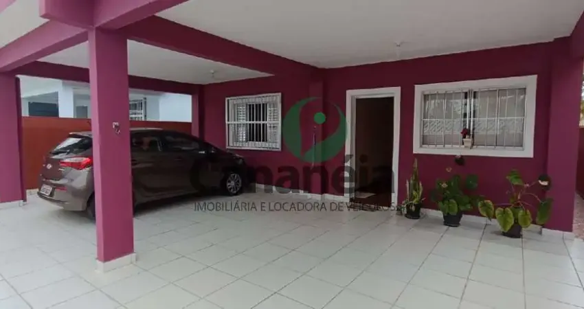 Ótimo imóvel residencial/comercial disponível para venda na Av. Independência em Cananéia / SP