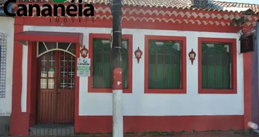 Excelente imóvel comercial disponível para venda no Centro Histórico de Cananéia/SP
