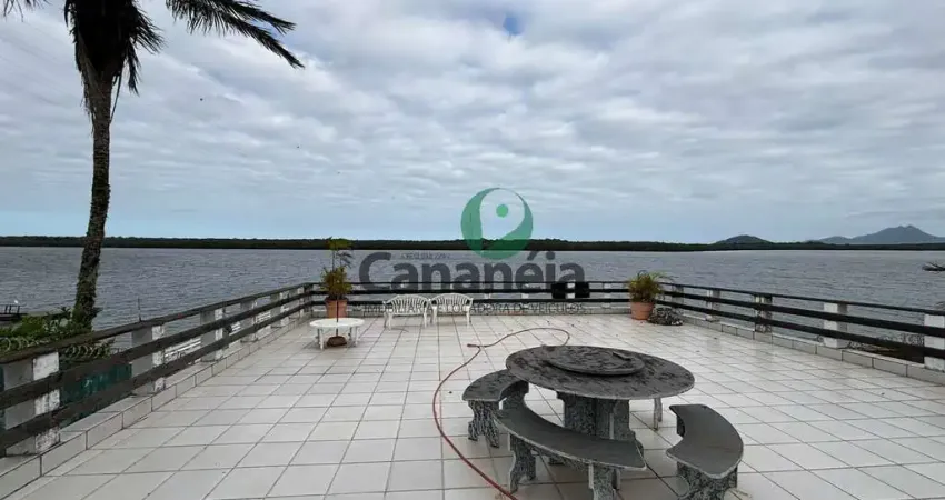 Casa com 3 quartos à venda na Porto Cubatão, Porto Cubatão, Cananéia