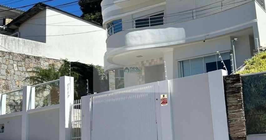 Casa com 3 quartos à venda no Canto, Florianópolis 