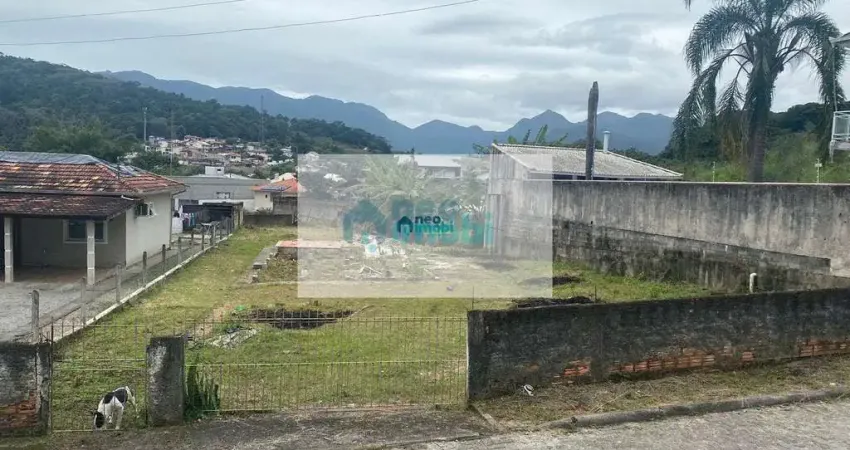Terreno  de 833m2 à venda no Alto Aririú – Palhoça/SC