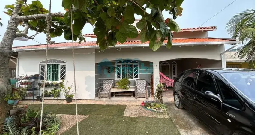 Casa com 3 dormitórios sendo 1 suíte, 3 vagas, praia de fora  -  palhoça