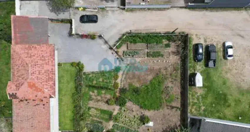 Casa comercial à venda na Rua Monte Cambirela, 68, Praia de Fora, Palhoça