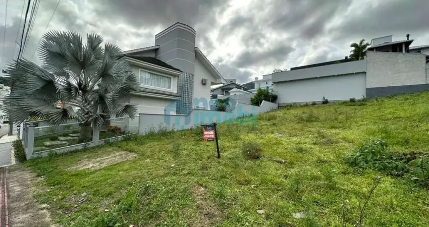 Terreno à venda na Rua das Cambiúnas, 20, Pedra Branca, Palhoça