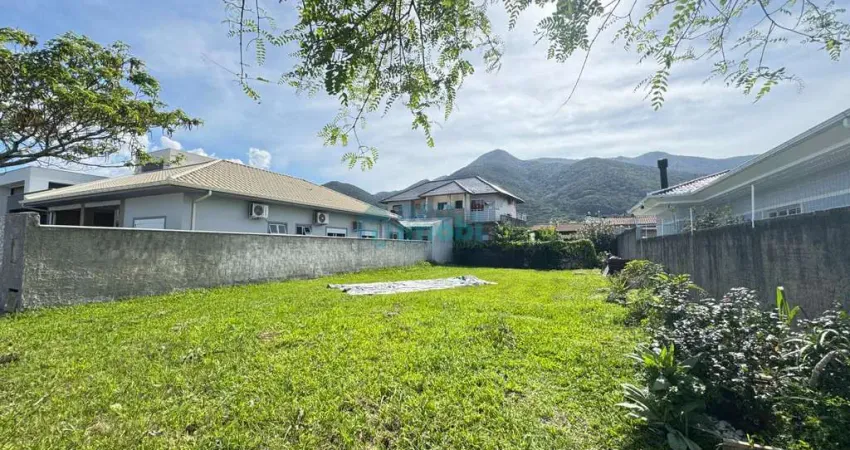 Terreno à venda na Rua Monte Cambirela, 455, Praia de Fora, Palhoça