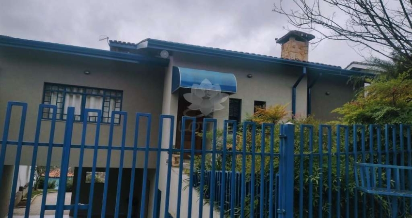Casa com 5 quartos para alugar no Nova Gardênia, Atibaia 