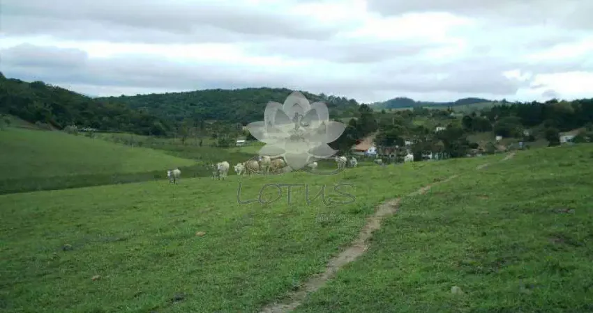Terreno comercial à venda no Jardim Maracanã, Atibaia 