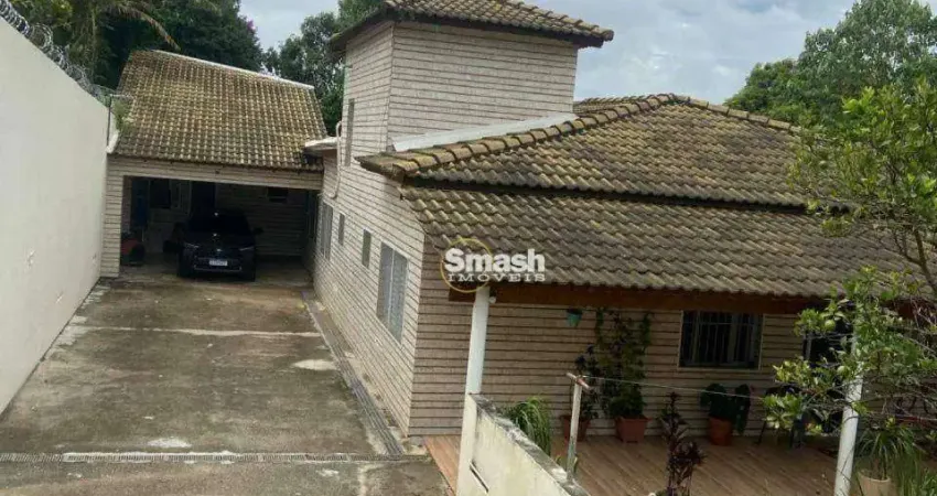 Chácara com 4 dormitórios à venda, 1300 m²  - Parque Imperial - Jacareí/SP