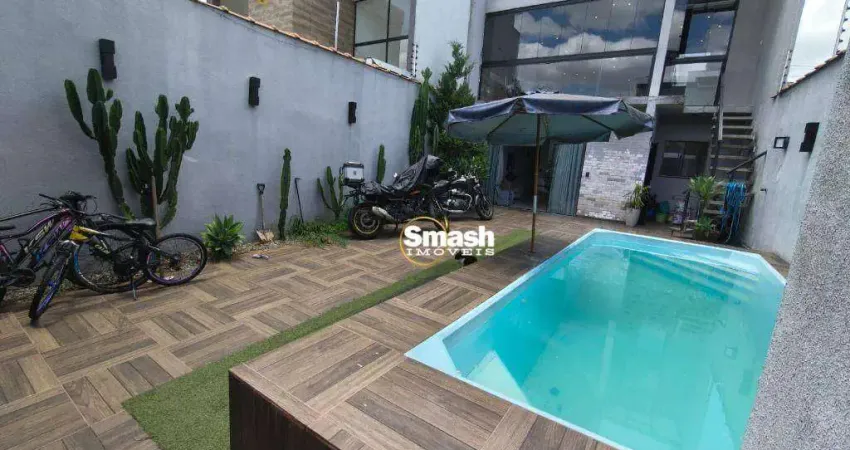 Linda casa com 155 m², sendo 3 suítes, com piscina e salão de festa. Venda ou locação - Carmela 3 - Guarulhos/SP.