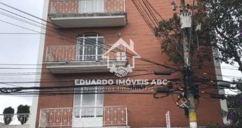 REF 6106. Apto  para Locação no bairro Centro. 5 dormitórios. 1 suíte. 3 vagas. Ótima localização.