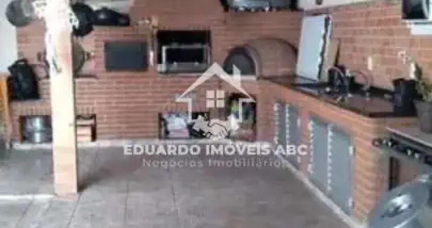 Sobrado para Venda no bairro Independência, 4 dorm, 2 suíte, 6 vagas na garagem.