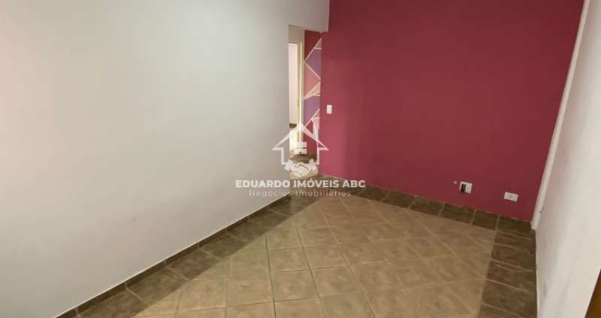 2 Dormitórios. 2 vagas cobertas. portaria 24 horas. Bairro Dos Casa - SBC