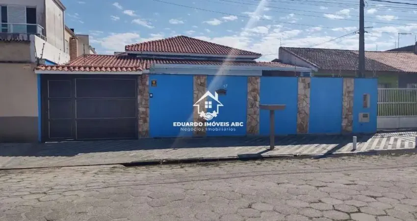 REF : 10406 - Casa para Venda, 2 dorm(s), 2 suite(s), 6 vaga(s), 350 m²