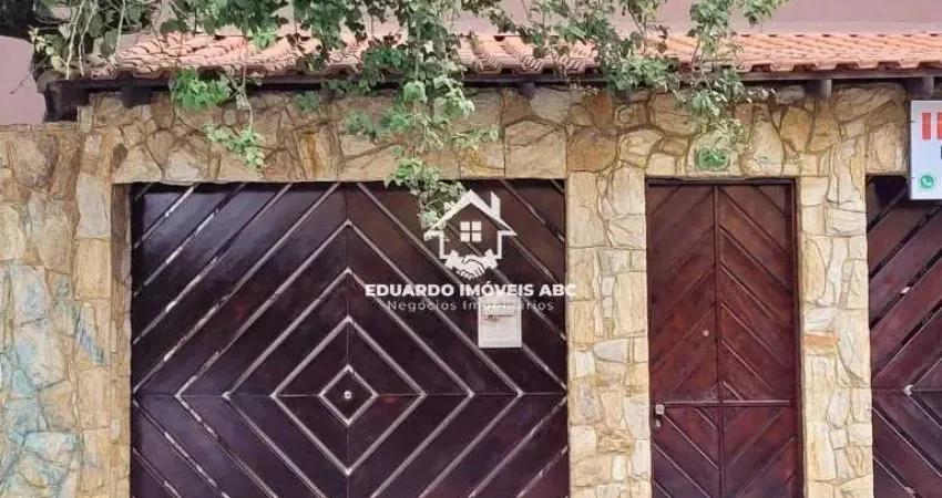 Casa (Casa Padrão) para Venda, 4 dorm(s), 1 suite(s), 3 vaga(s), 250 m²